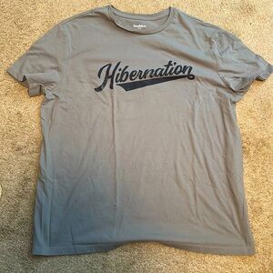 Men’s graphic grey tee size xl nwot